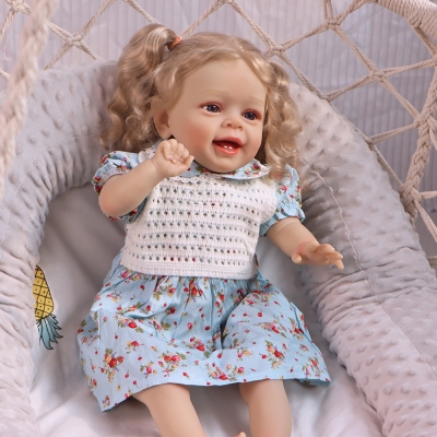 Мягконабивная кукла Реборн девочка Эмилия, 45 см-5
