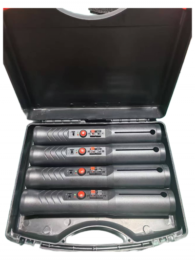 Фото: Набор ручных холодных фейерверков в кейсе PartyFlash, 4 шт.-3 Набор ручных холодных фейерверков в кейсе PartyFlash, 4 шт.-3