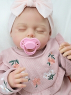 Мягконабивная кукла Реборн девочка Селин, 50 см